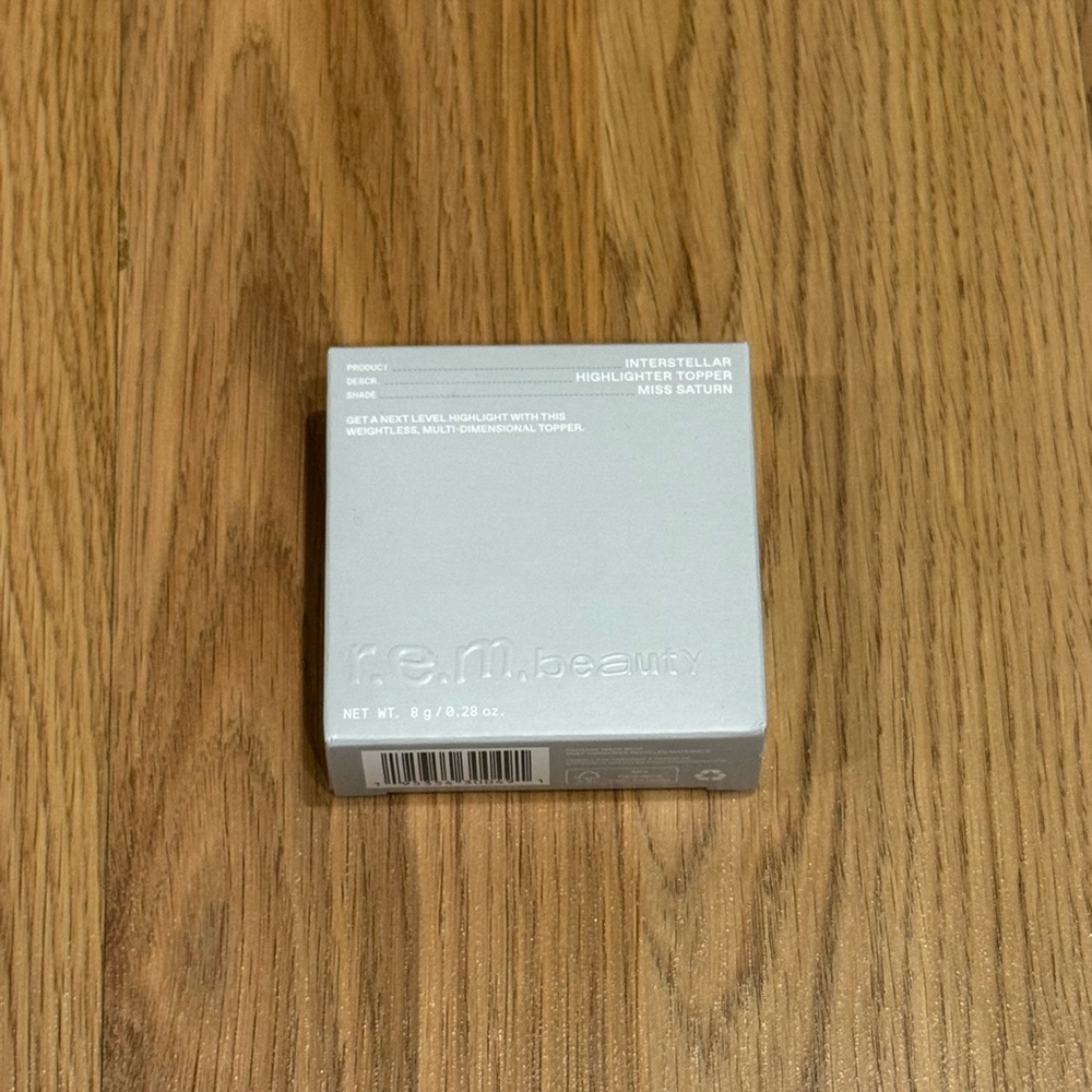 5 for $25 item 🌺 r.e.m. beauty Interstellar Highlighter Topper Miss Saturn
